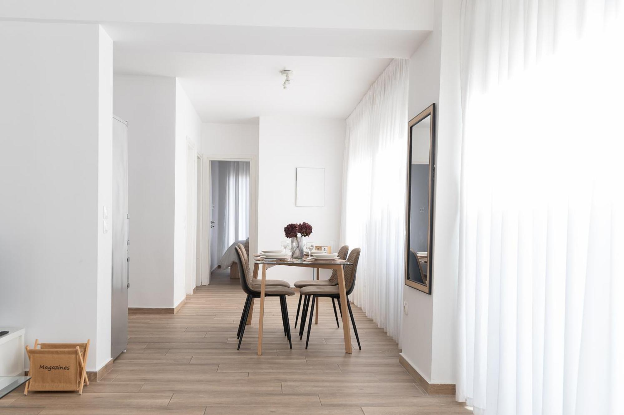 Stylish Spacious Apartment In Palaio Faliro Athene Buitenkant foto
